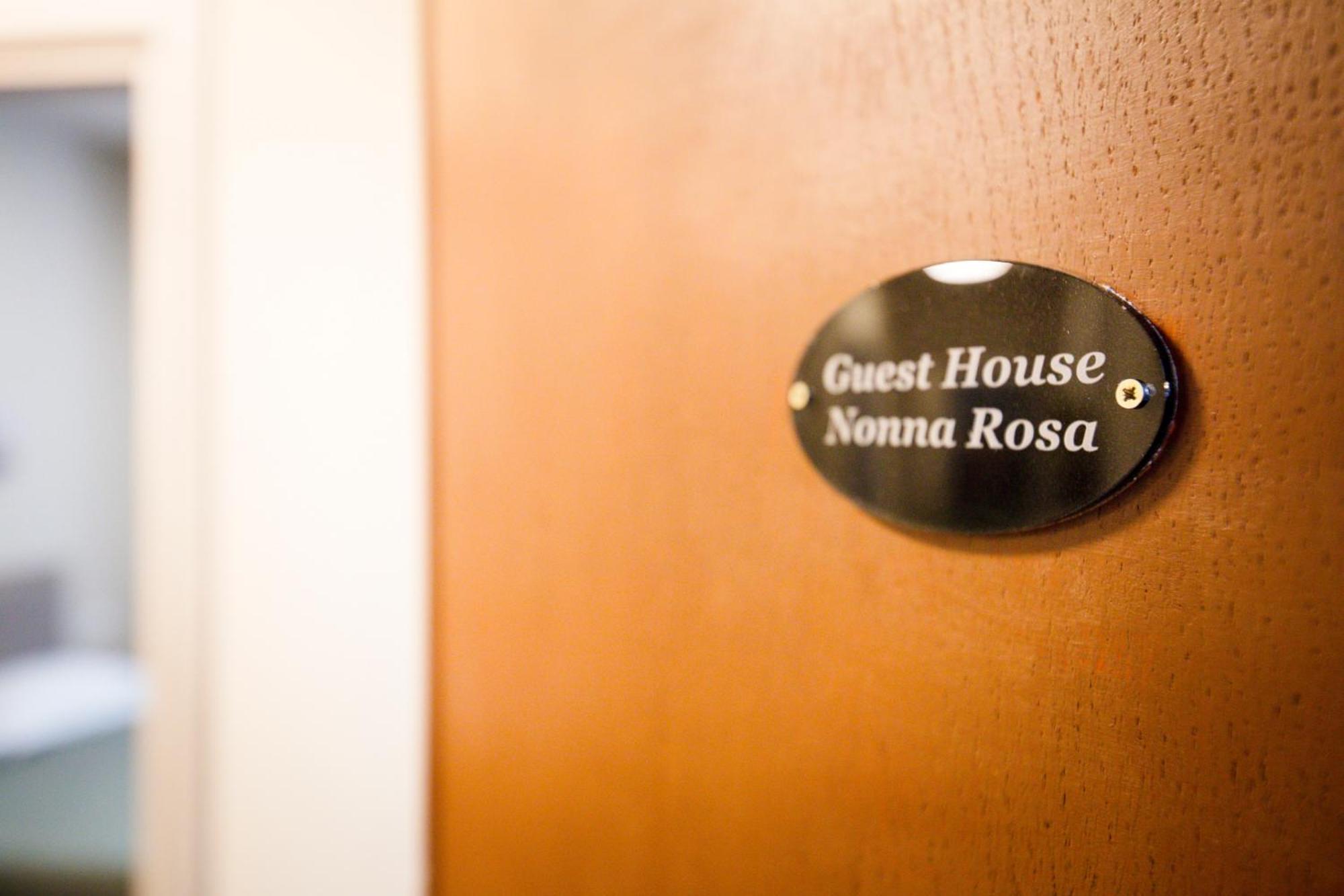 Guest House Nonna Rosa Vercelli Exterior photo